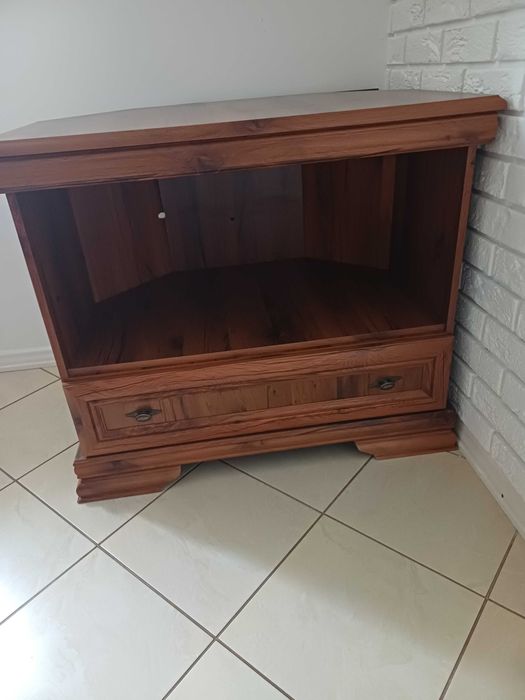 Szafka pod telewizor