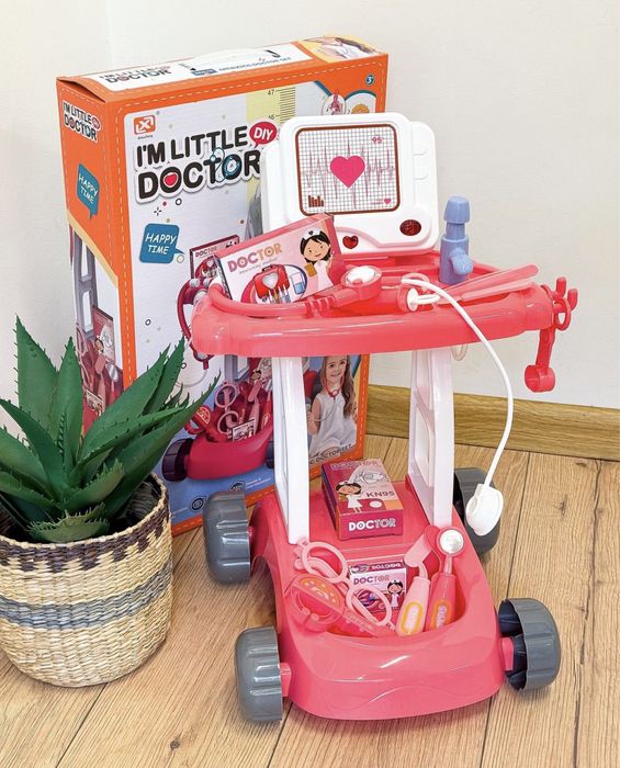 Набір лікаря 8837 столик, ЕКГ, звук, світло, тече вода, аксесуари