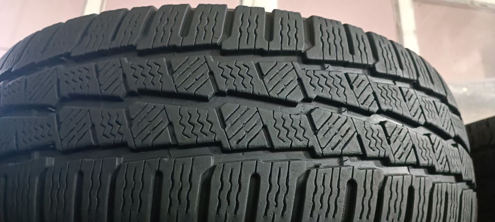 205/65 R16C 107/105T Michelin Agilis Alpin Шини б/у зима Цешка Склад