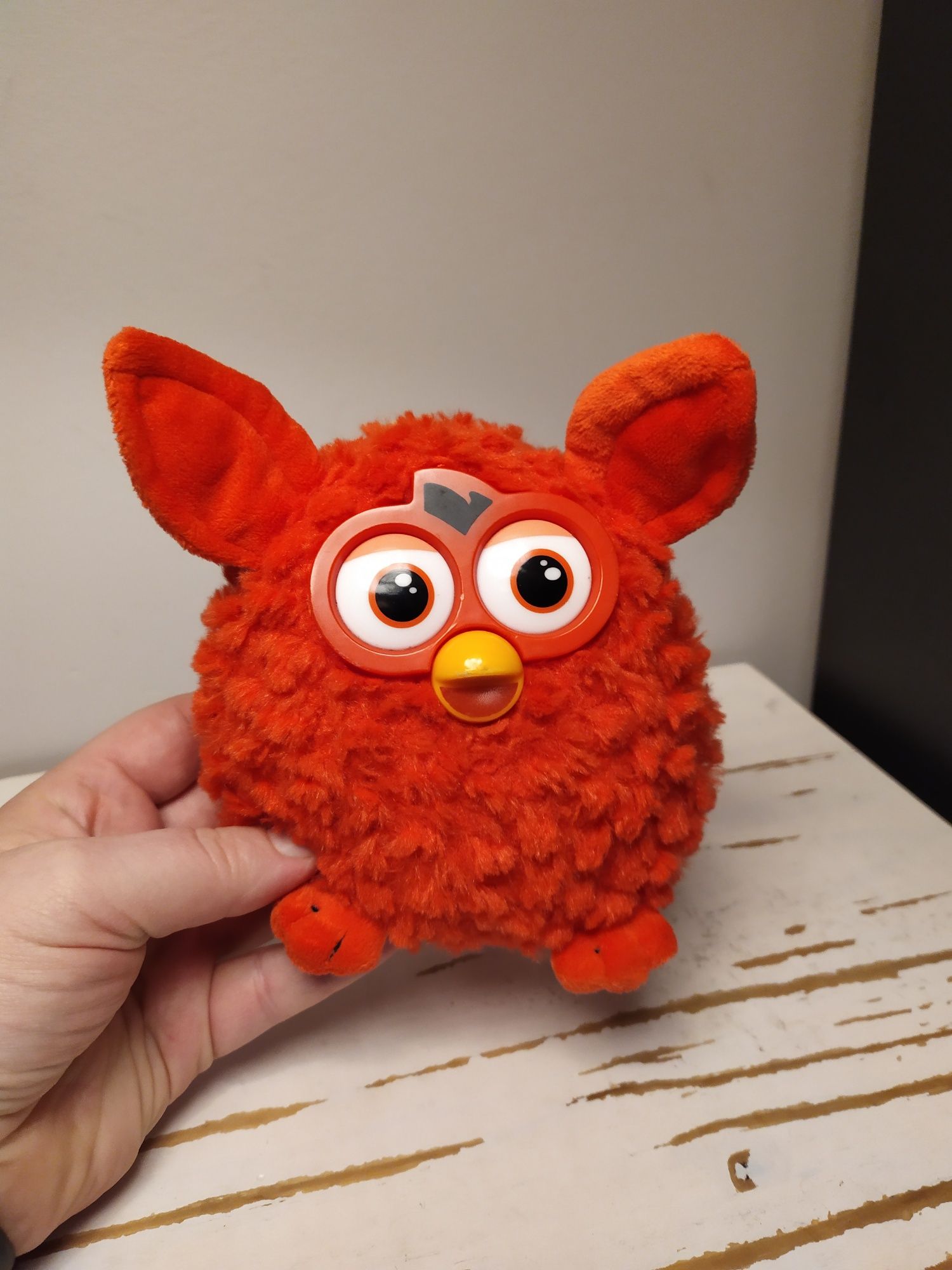 Furby 2013 Hasbro maskotka pluszak przytulanka