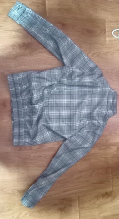 Продаю курточку Esprit