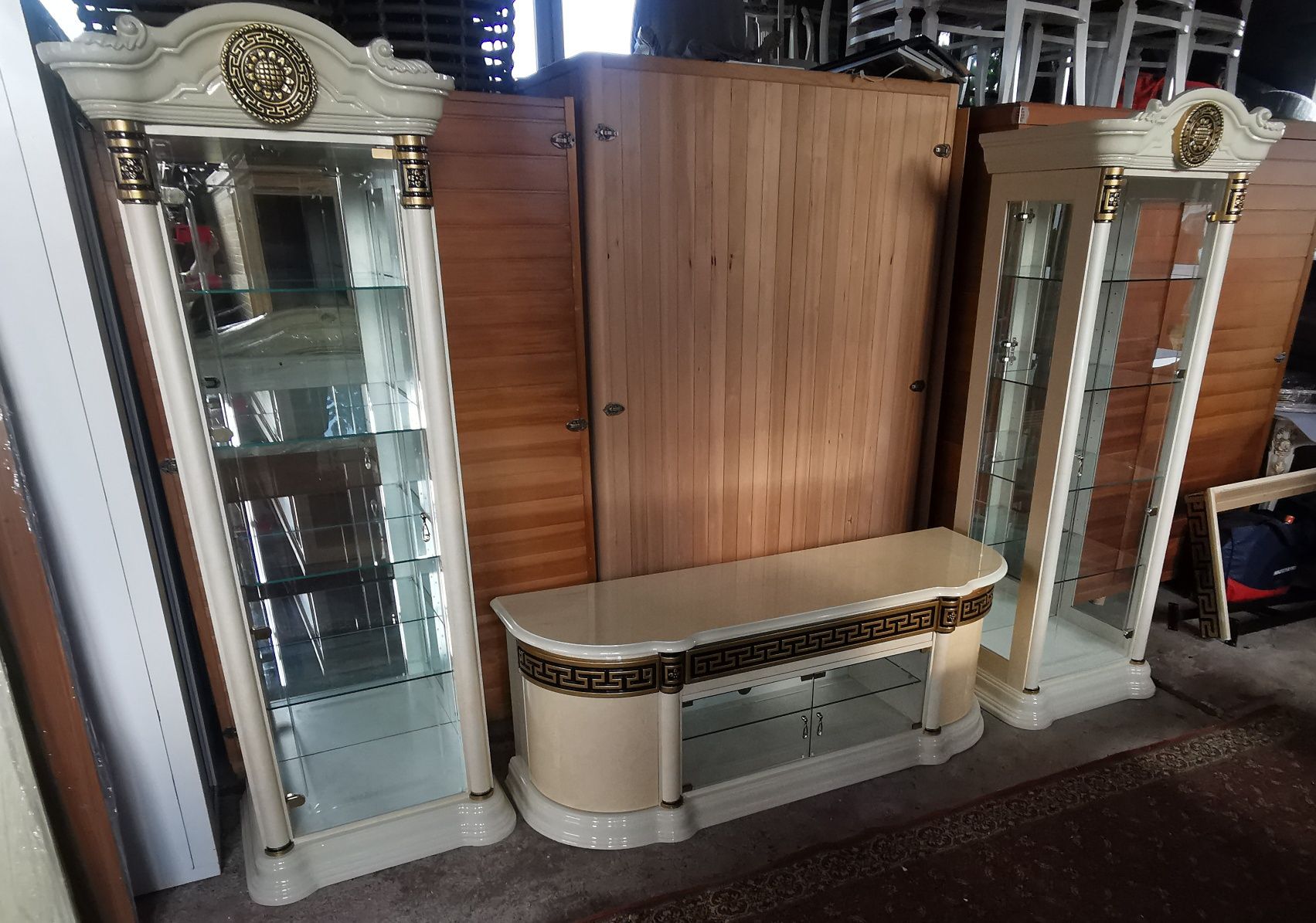 Okazja luksusowe meble włoskie glamour typu Versace