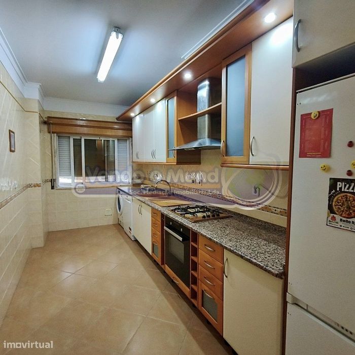 Apartamento T2 em Vila Franca de Xira (VFX119)