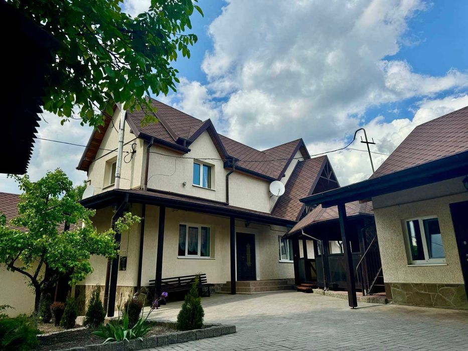 Продаж будинку з ремонтом у Лезнево