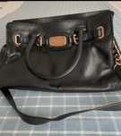 Mala Michael Kors