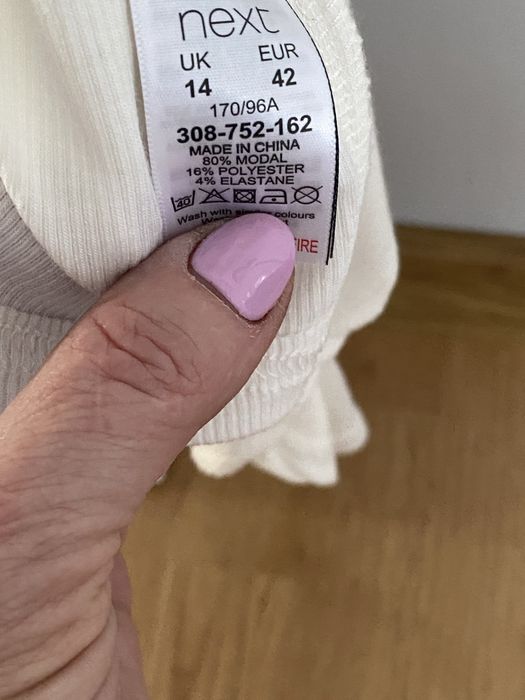 Cienki sweterek Next