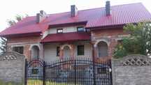 Dom w Kluczach na Jurze Krakowsko-Częstochowskiej