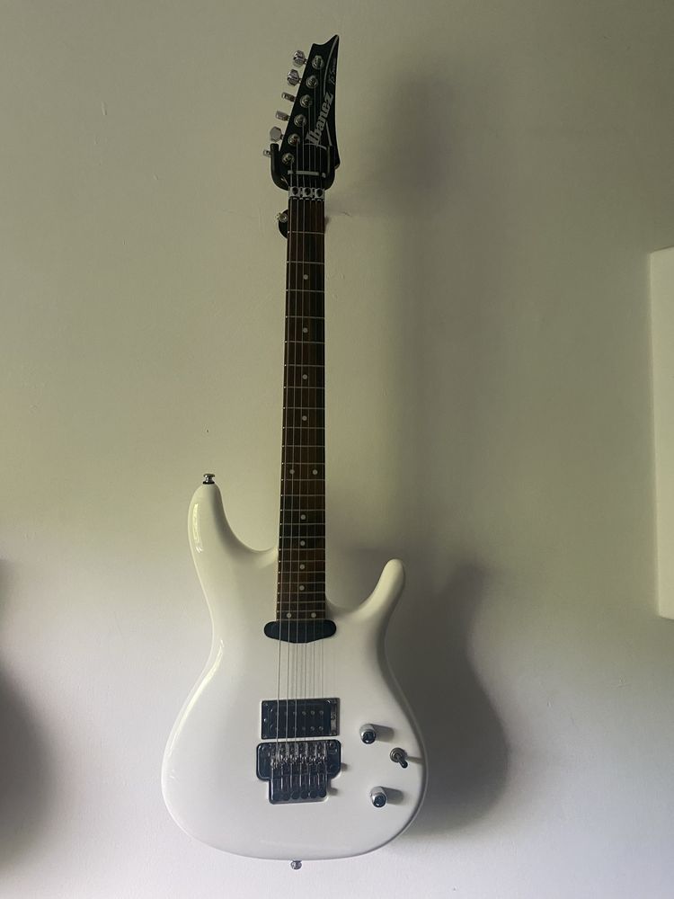 Ibanez js100 white