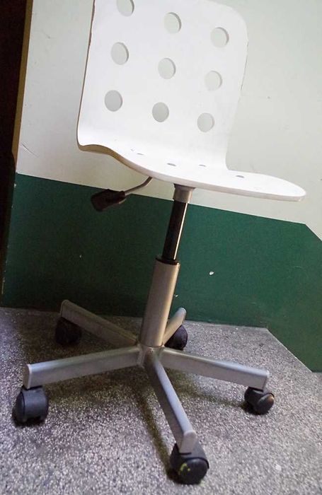 Krzesło obrotowe dziecięco-młodzieżowe