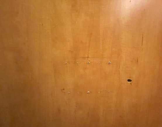 Łóżko piętrowe z biurkiem i szafa