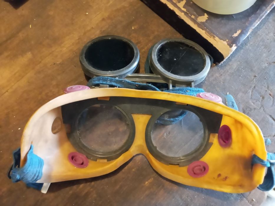 Очки для газосварки старого образца