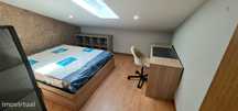 722807 - Quarto com cama de casal em...