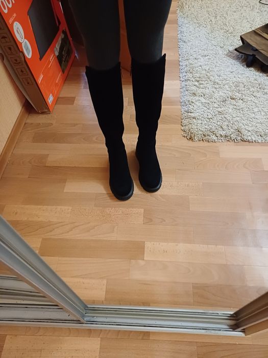 Сапоги зимние, новые ,замш натуральный, размер 37