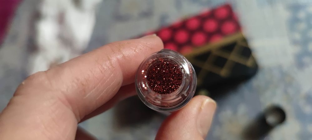 MAC pigment sypki glitter topper do powiek kolor Reigning Riches