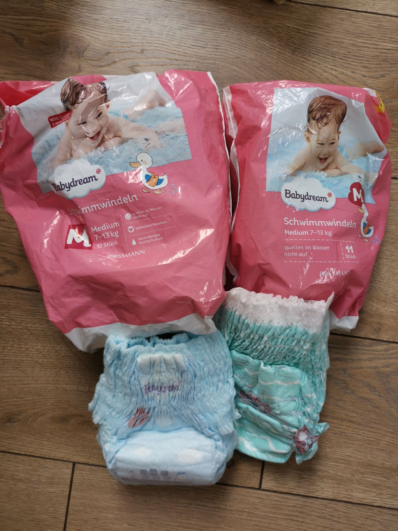 Pieluszki do pływania Babydream Rossmann r. M medium 7-13 kg