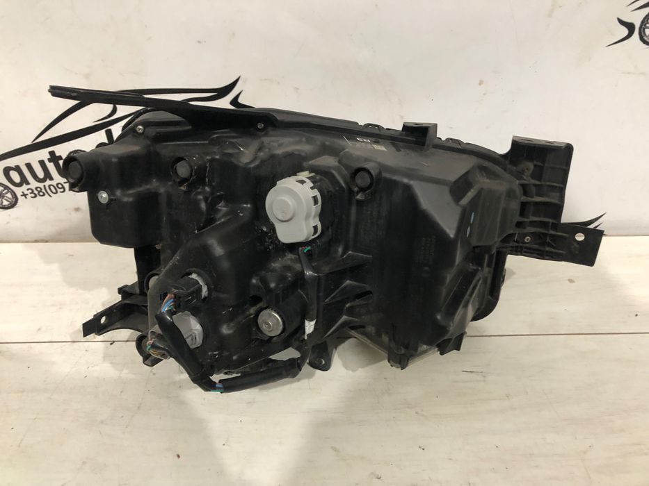 Фара Mazda MX-30 оптика передня mx30 фари передніх