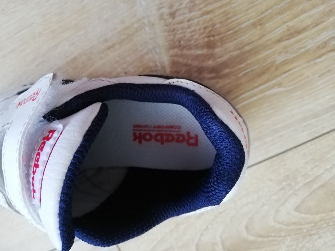 Buty sportowe Reebok  rozmiar 28