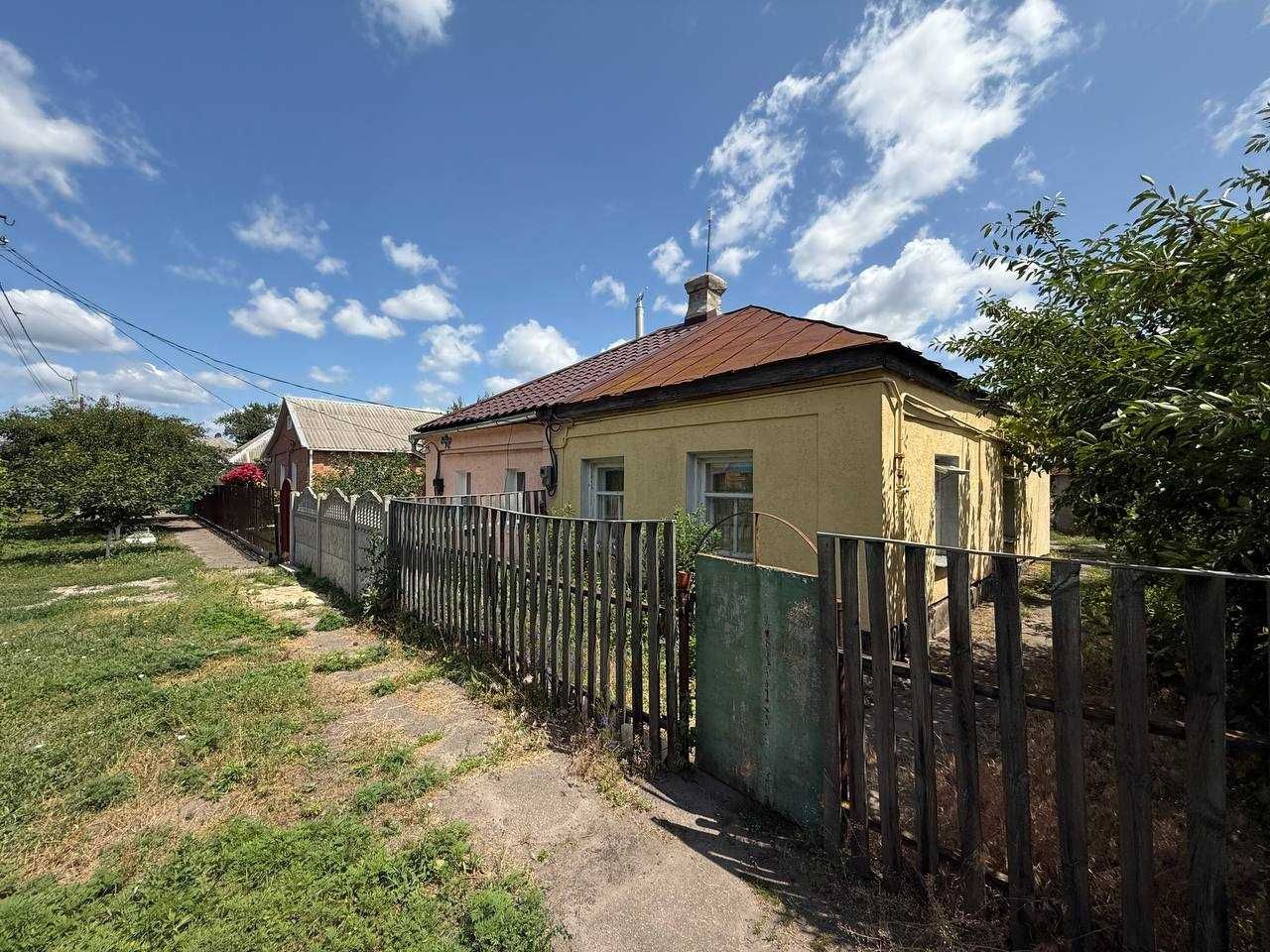 Продаж! Будинок в Подільському районі. 10 хв до центру міста.