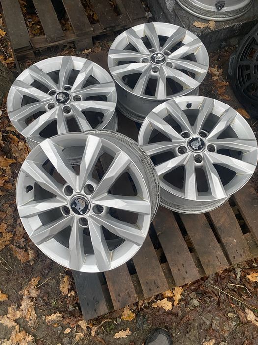 Диски оригінал Volkswagen/Skoda/Audi/Seat 5/112 r16