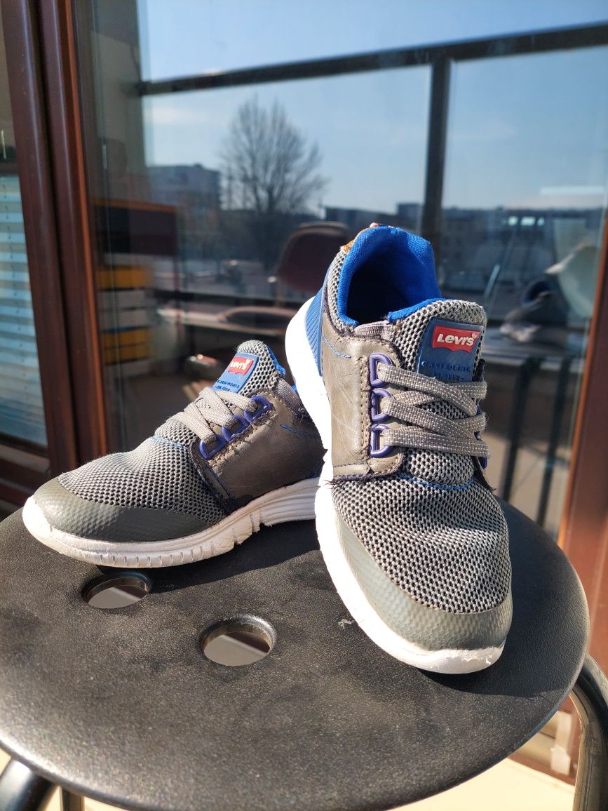 Sneakersy Levi's r.30