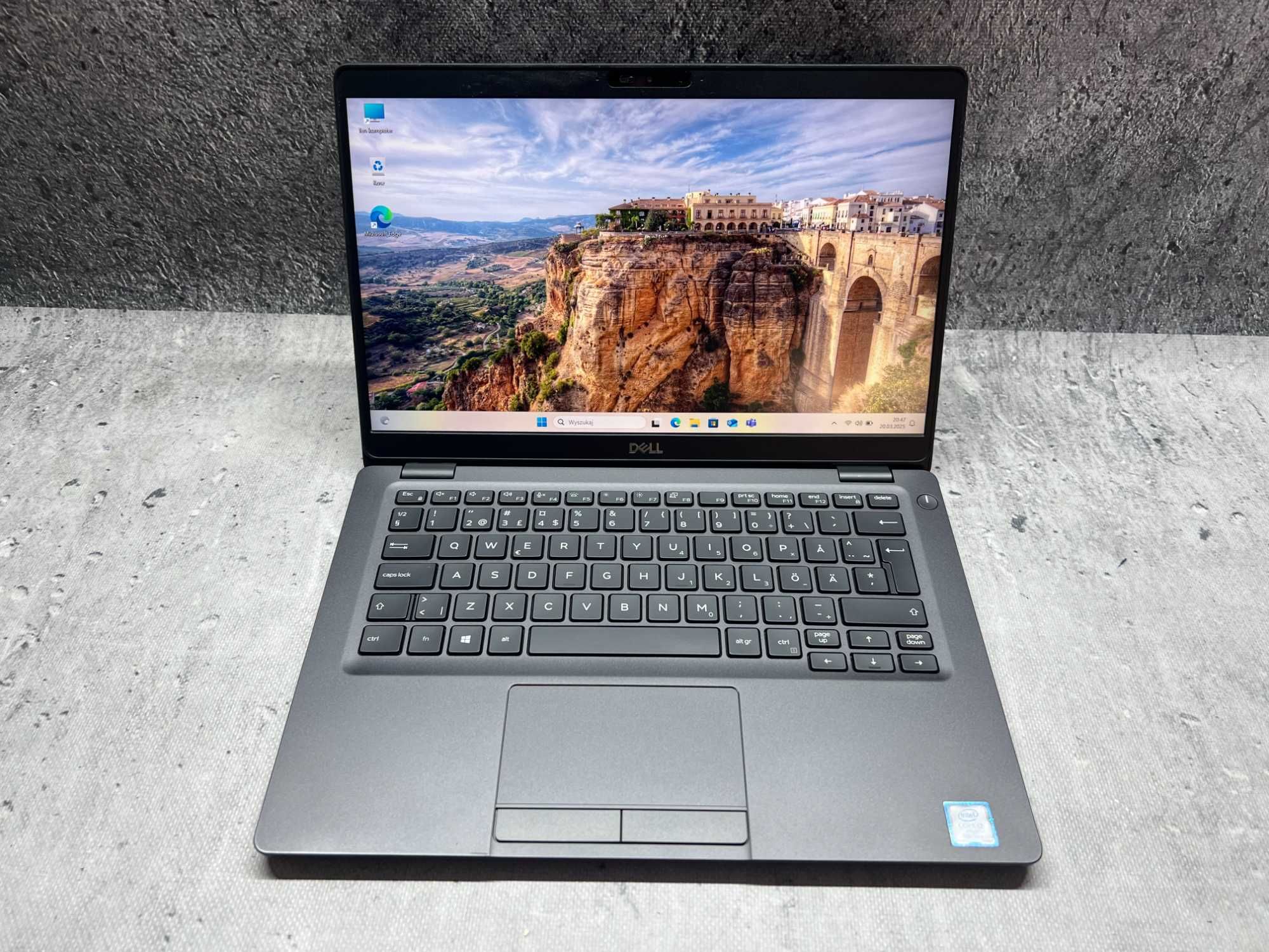 DELL Latitude 5300 / i7 8665 4.8GHz/ 16GB DDR4/ 1TB SSD/ 13.3 FHD/ W11