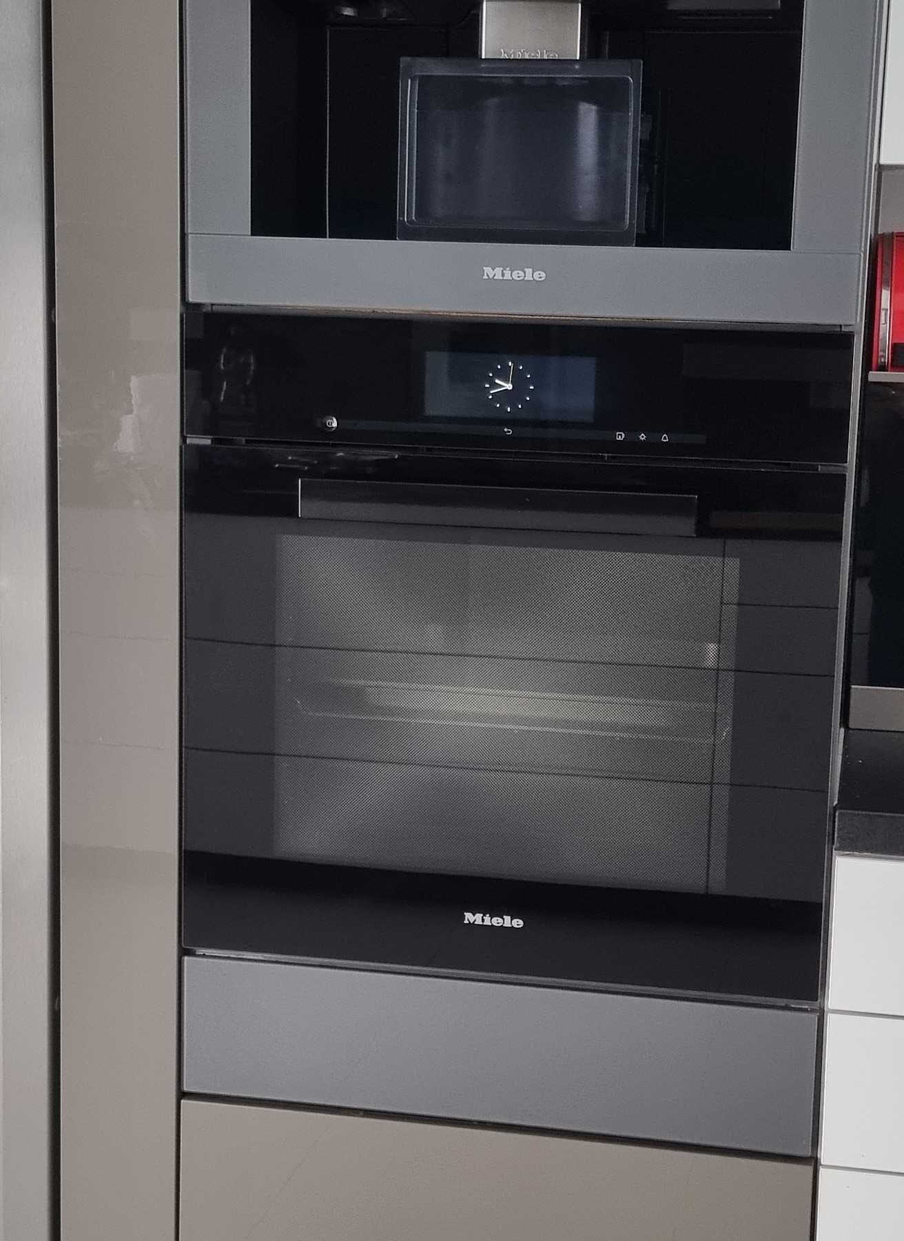 Piekarnik 2w1. Piekarnik konwekcyjno - parowy Miele DGC 6860 XXL, 68L