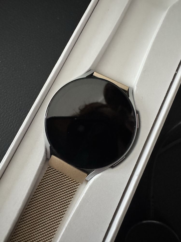 Samsung galaxy Watch 5 wraz z akcesoriami na gwarancji