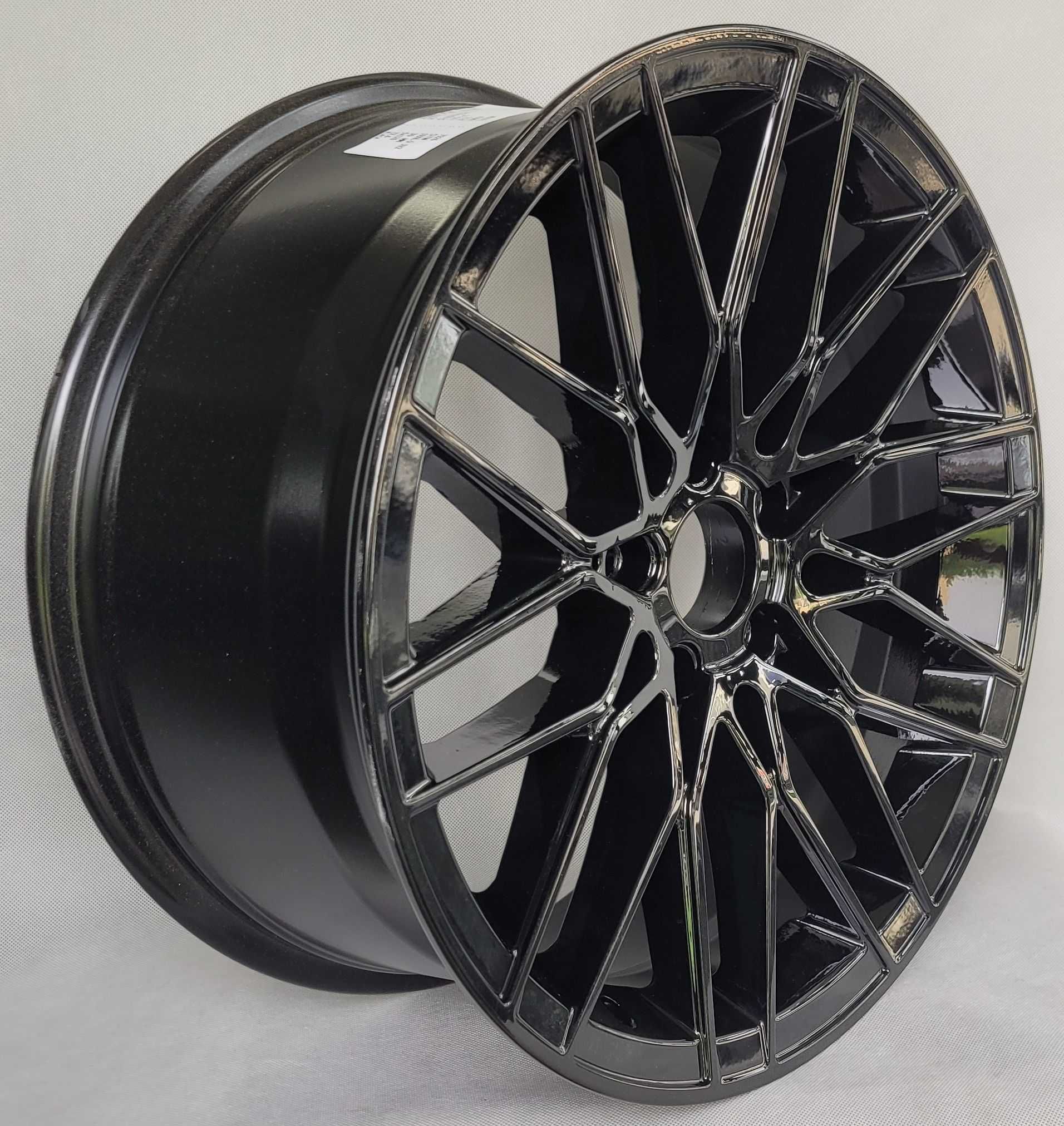 Felgi 19 BMW E90 E91 E92 E94 3 F30 F31 F34 F10 F11 X3 F25 X4 G01 5x120