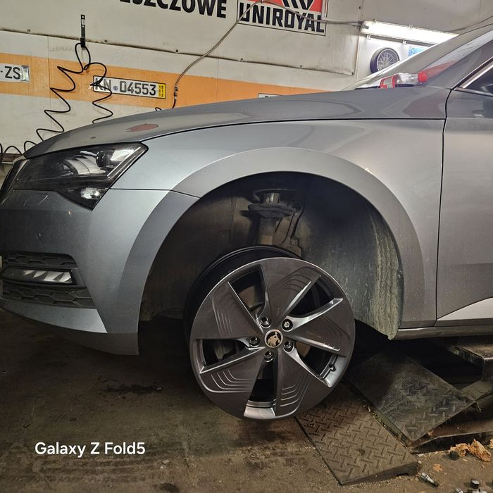 Nowe Alufelgi 18 Skoda Octavia Yeti Superb VW Seat Cupra 5x112 ET50