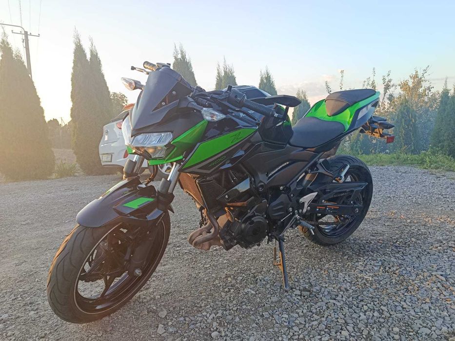 Kawasaki Z400, 2023r.