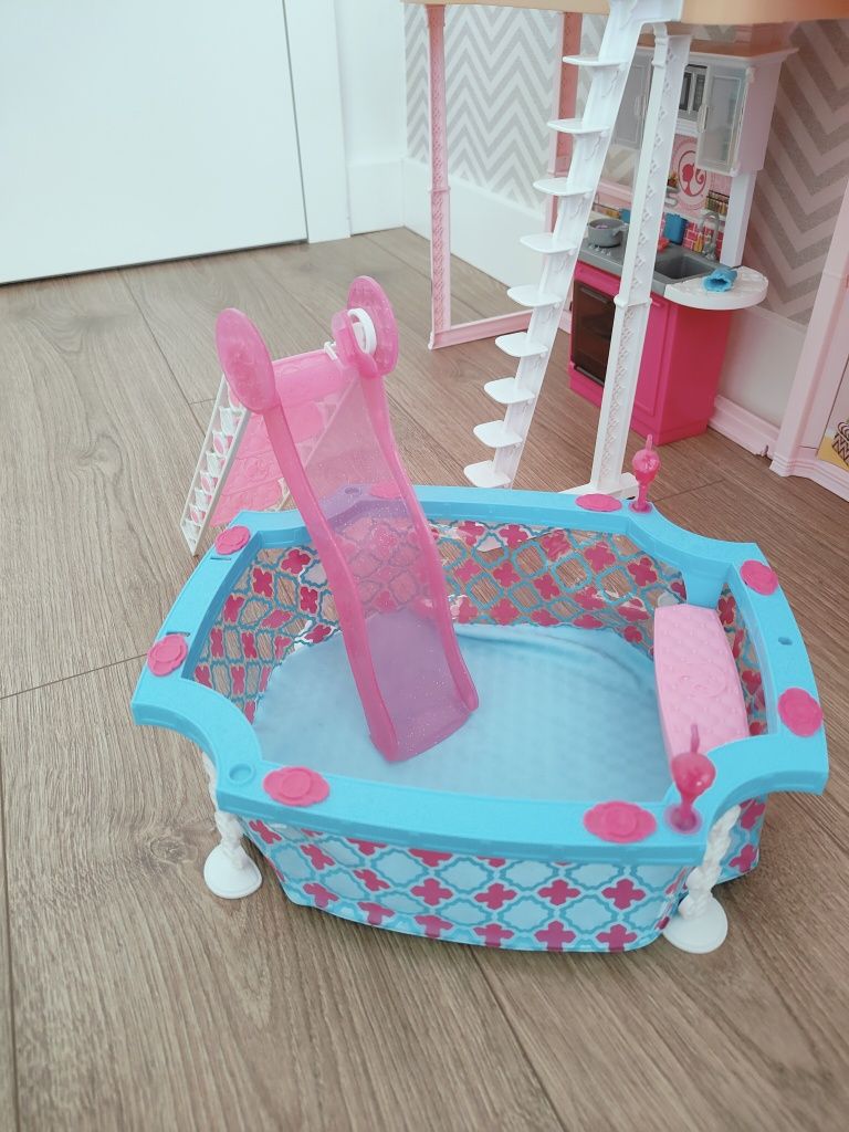Casa das Barbies
