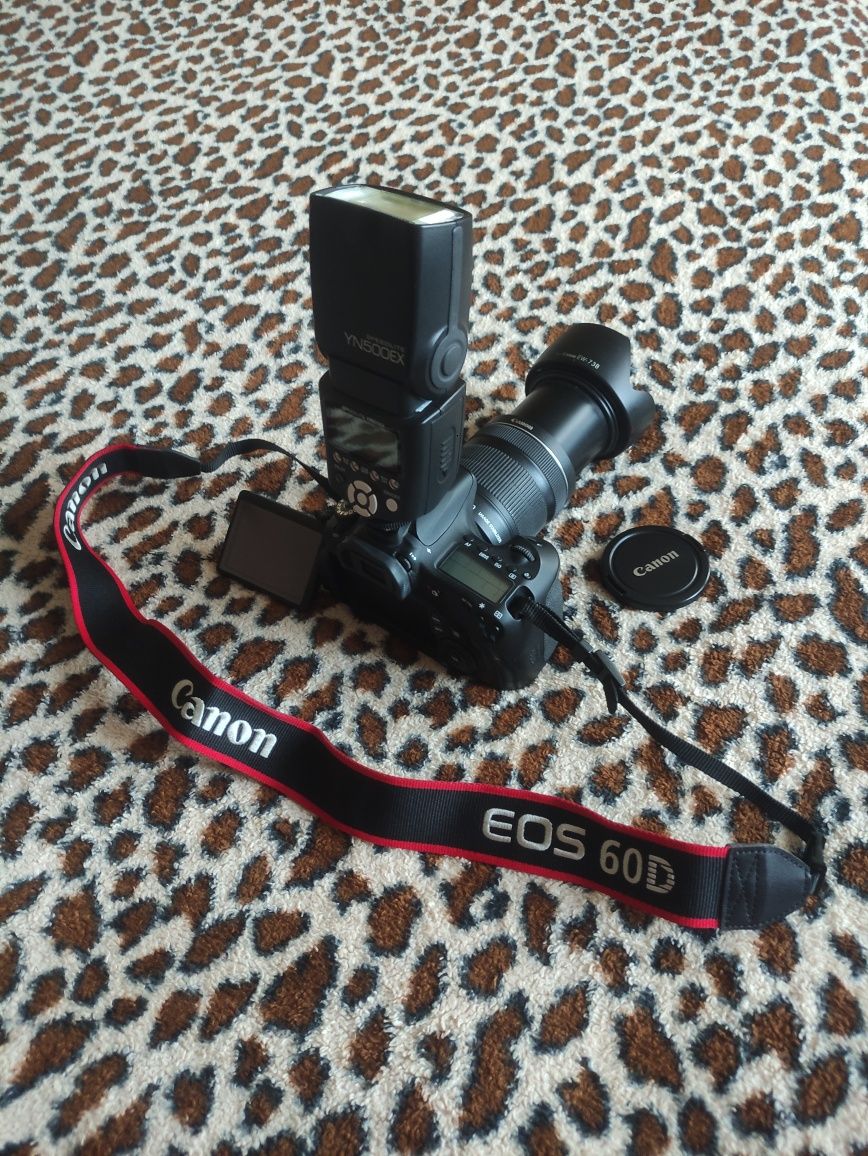 Фотоаппарат Canon 60D, объектив Canon18-135 STM, вспышкаYN500, тринога