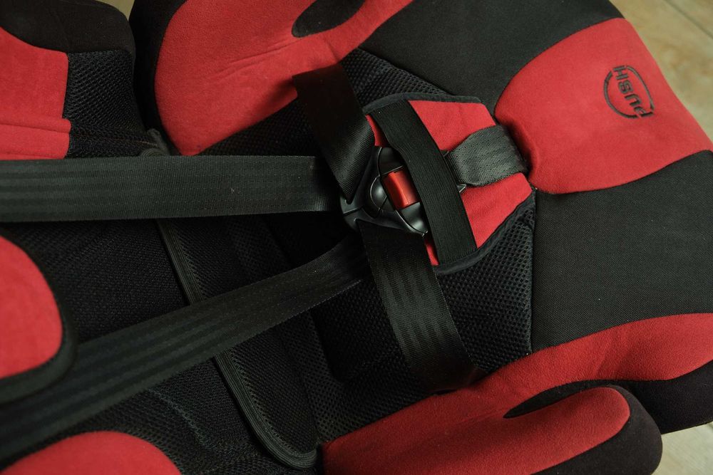 Автокрісло дитяче Berber, 9-36 кг, в гарному стані