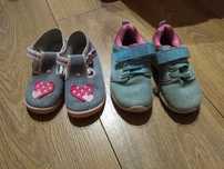 Kapcie i adidaski 24