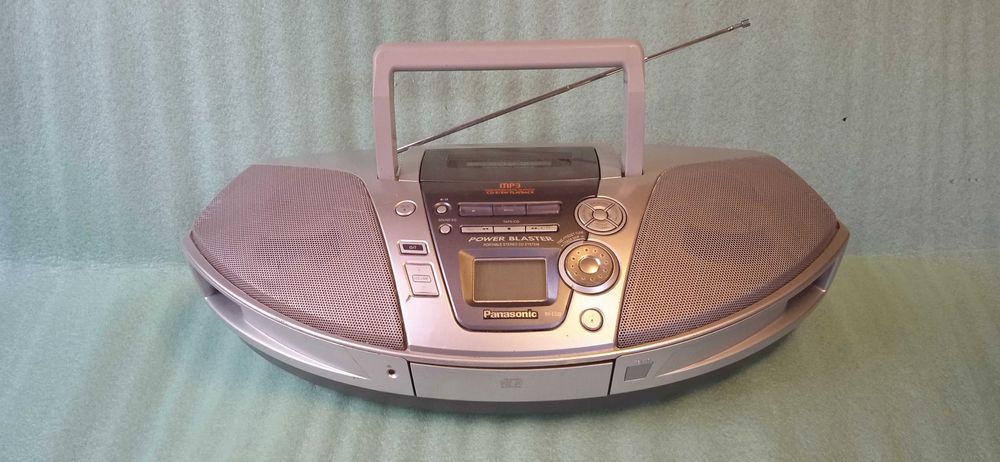 Radiomagnetofon z CD Panasonic RX-ES29 COBRA