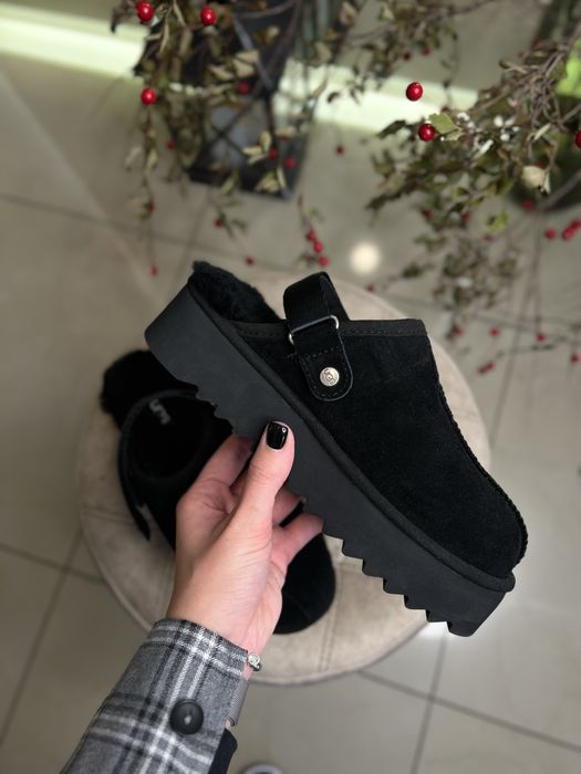 Ugg, Угги чорного кольору 37, 38 розміру