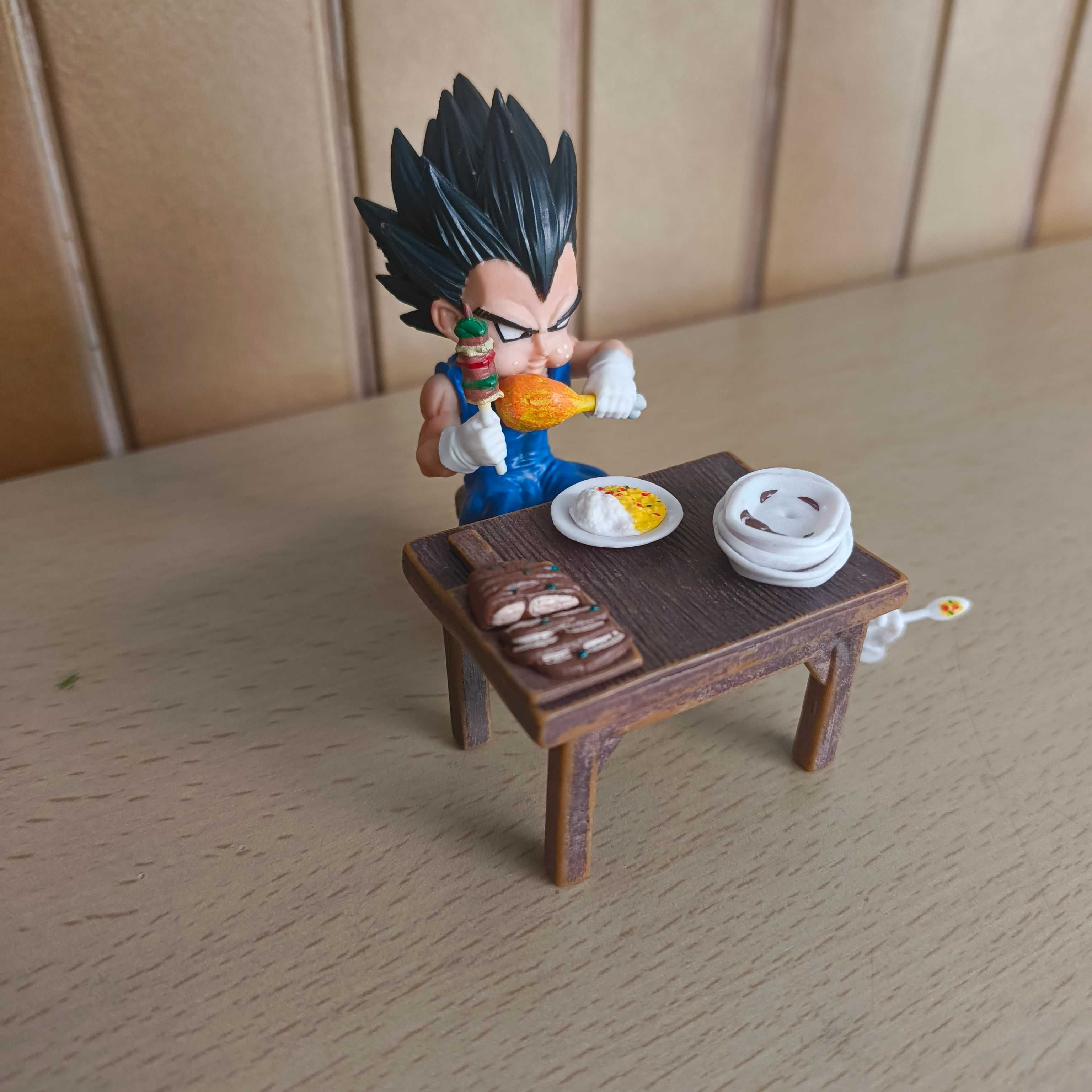 Figura Vegeta a Comer Dragon Ball