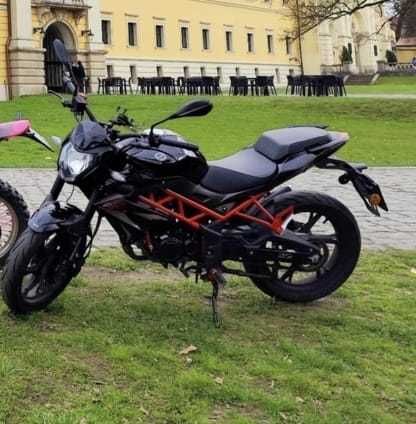 Motor Benelli BN 125