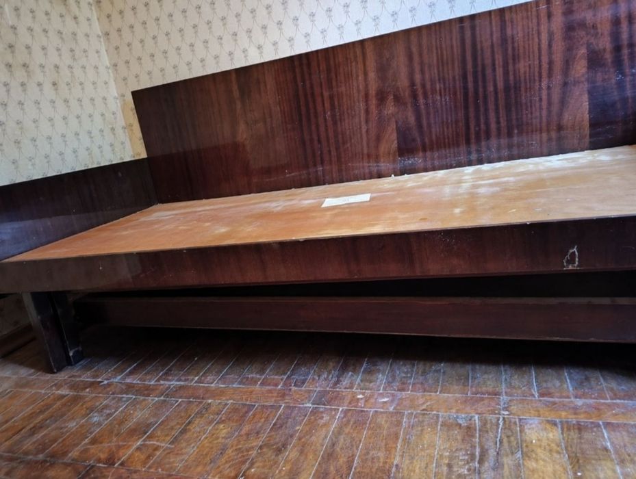 Софа, двоспальне ліжко, часів срср