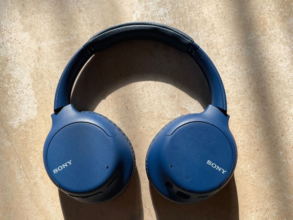 Наушники с микрофоном Sony аккумуляторные
