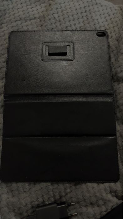 Lenovo Tab M10 4GB/64GB – Wi-Fi, etui, pudełko – dobry stan!
