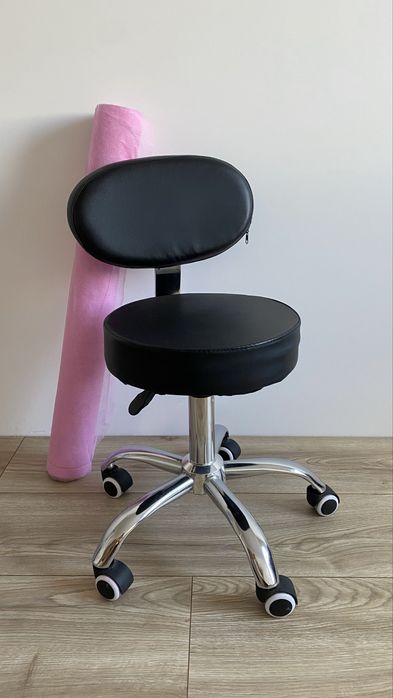 Łóżko kosmetyczne wraz z krzesłem