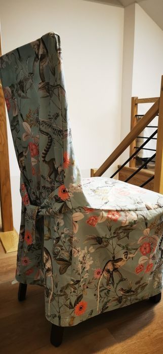 Krzesła ( 4sztuki ) z pokrowcami ściąganymi