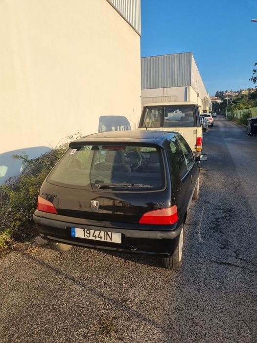 Carro usado para peças ou arranjo - peugeot 106