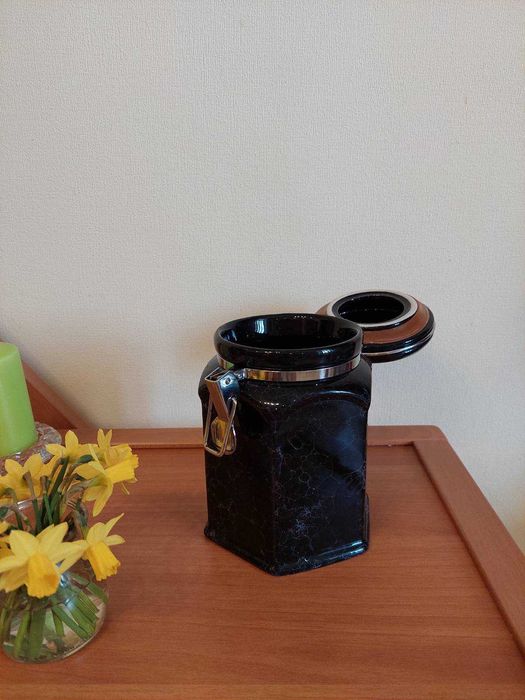 ЕМКОСТЬ КЕРАМИЧЕСКАЯ для хранения сыпучих продуктов /винтаж/