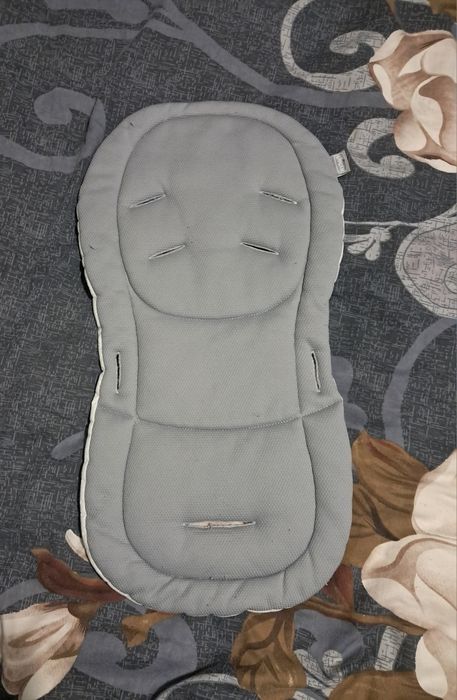 Влкладка, матрасік, вкладиш  чохол в стільчик для годування Chicco pol