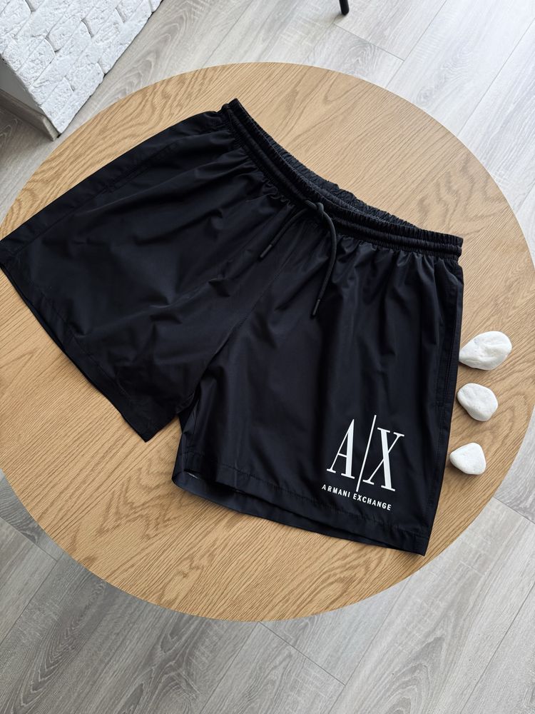 Плавальні шорти Armani чорні та білі