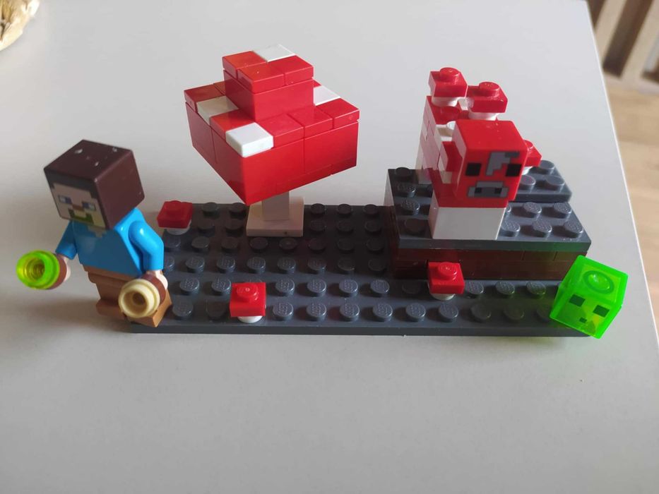 Lego Minecraft - zestaw krowy Grzybowej ze Stivem