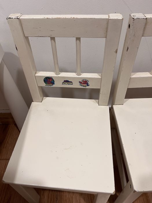 2 cadeiras para criança ikea