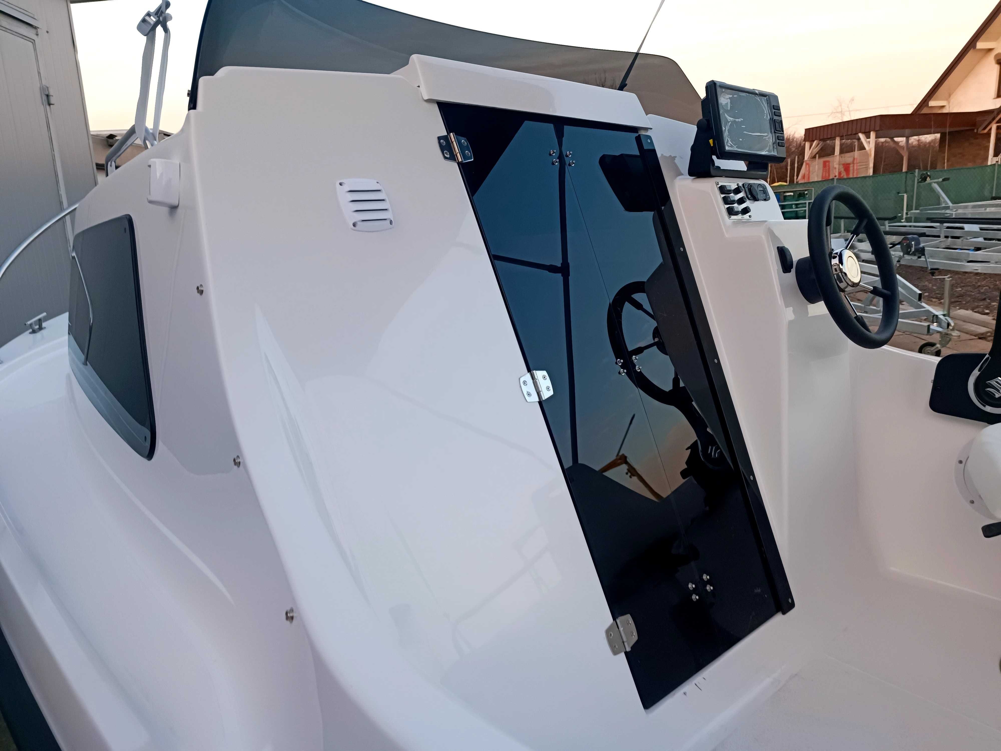 Łódź kabinowa wędkarska kormoran 490 w pełni wyposażony  Suzuki 20 km